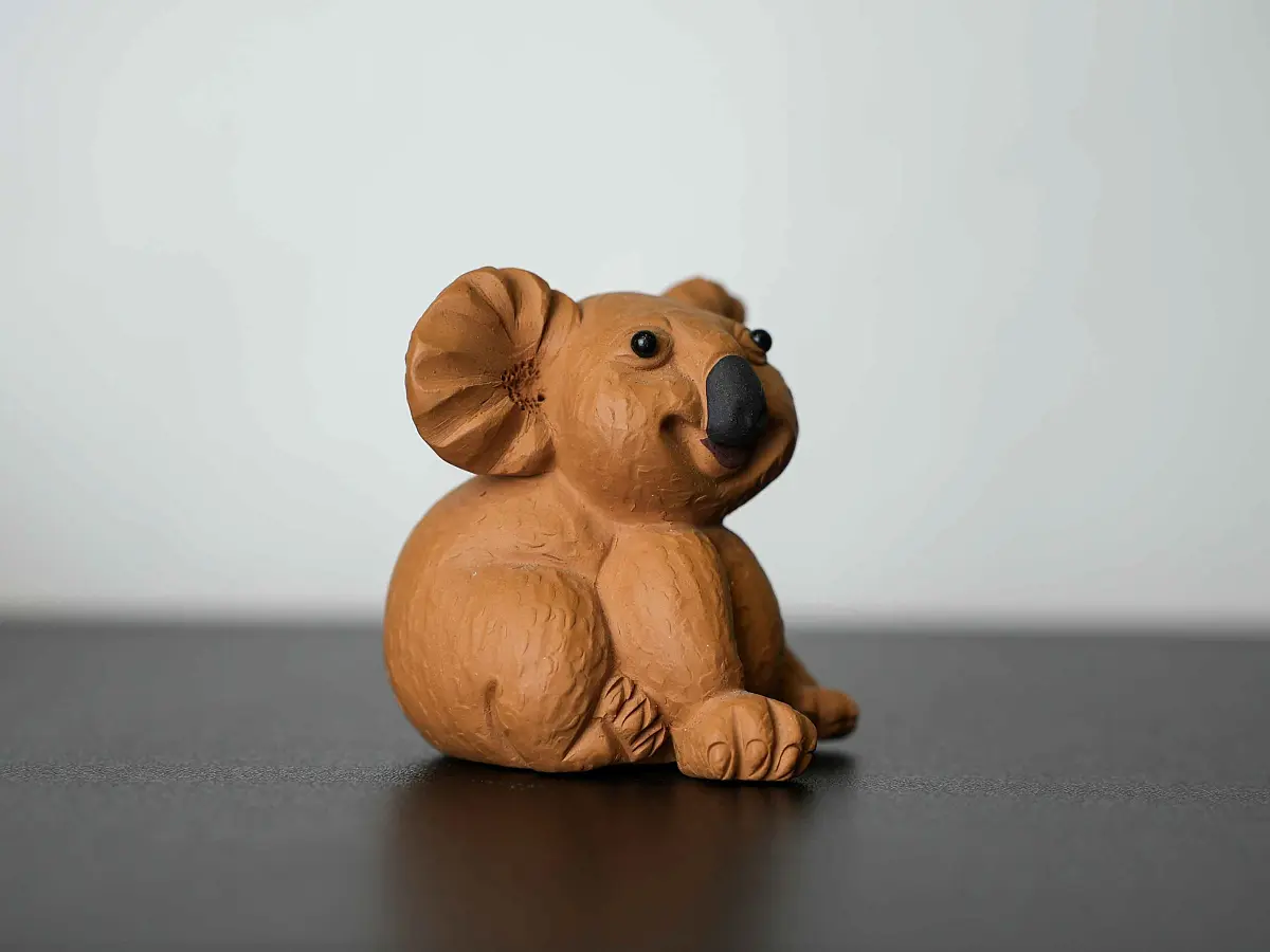 Чайная фигурка «Счастливая коала» № 93, исинская глина