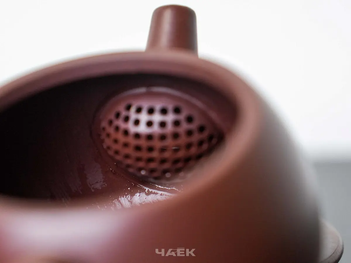 Исинский чайник, 105 мл, № 589