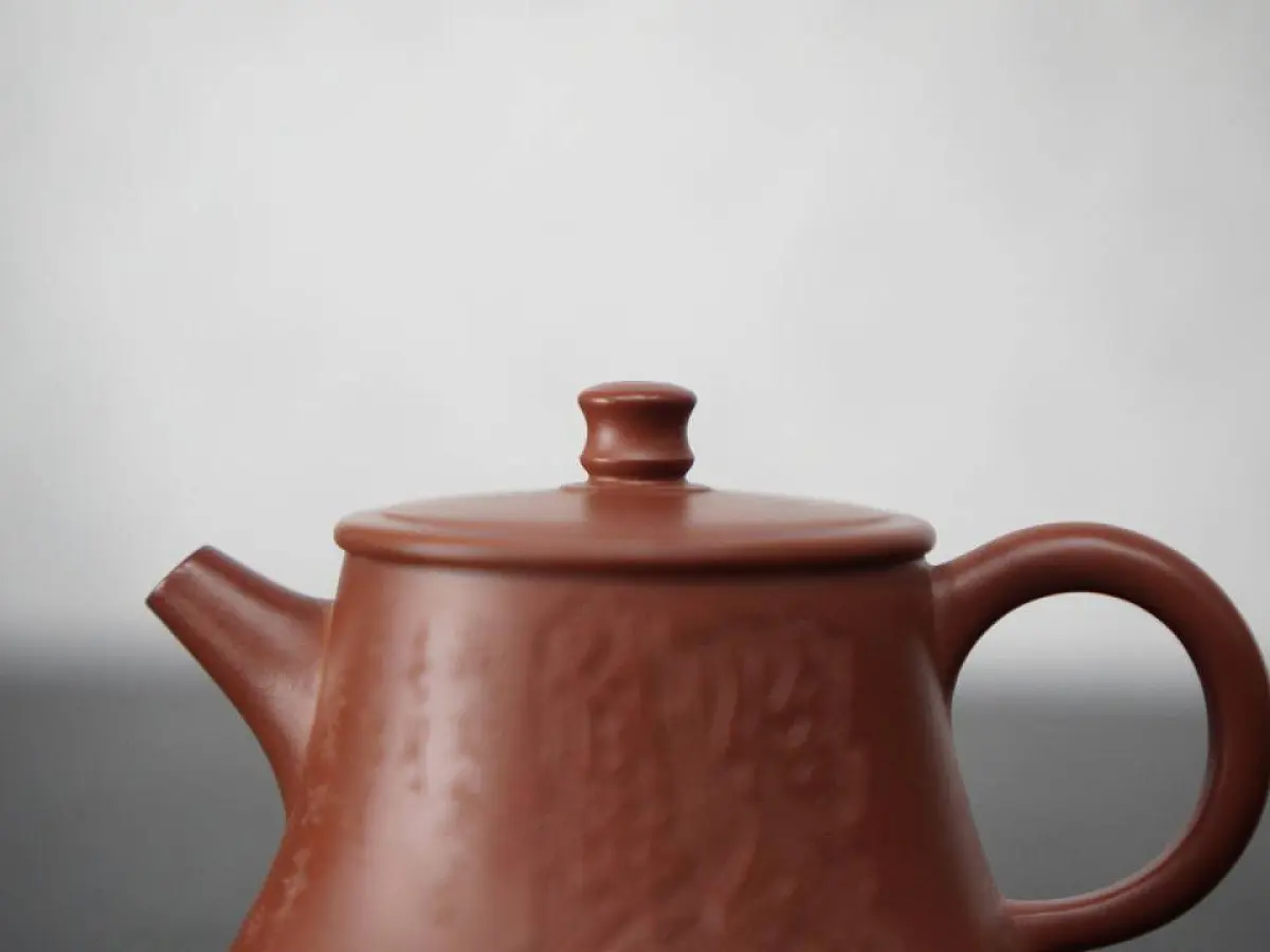 Исинский чайник, 90 мл, № 22