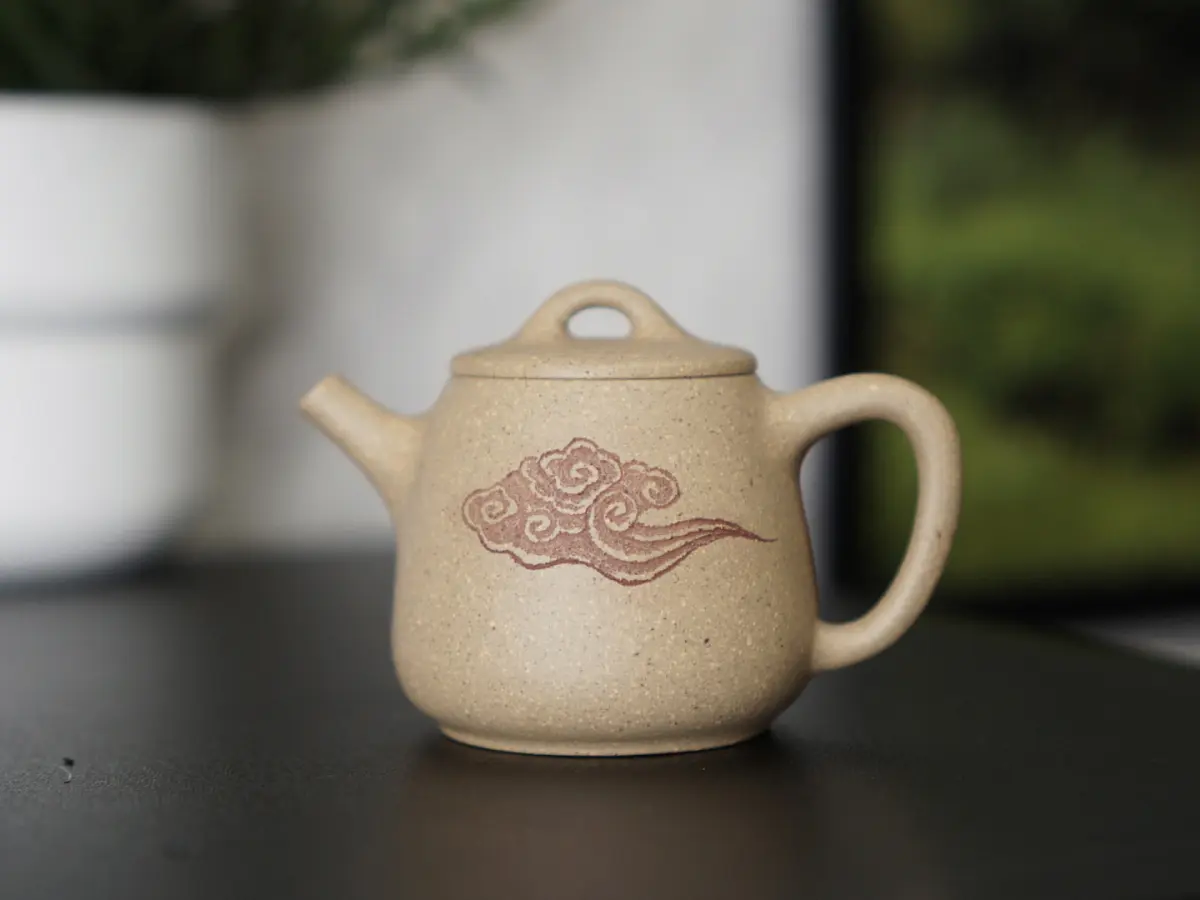 Исинский чайник, 87 мл, № 352