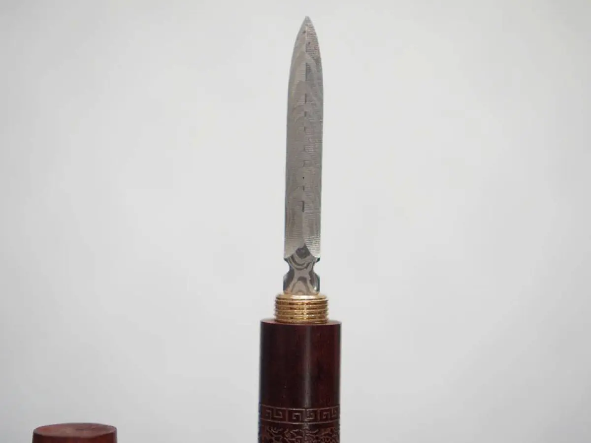 Нож для пуэра резной № 5