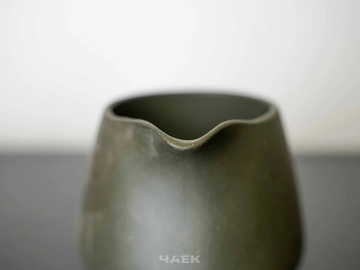 Исинский сливник, 200 мл, № 28