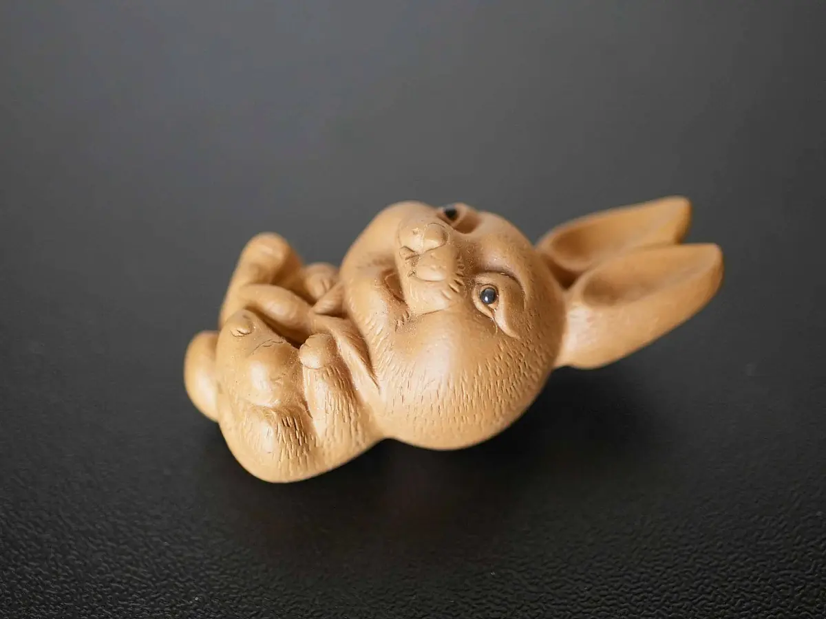 Чайная фигурка «Ушастый заяц» № 80, исинская глина