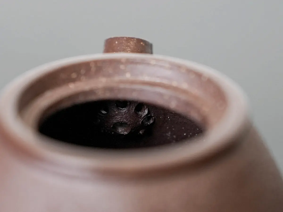 Исинский чайник с боковой ручкой, 100 мл, № 529