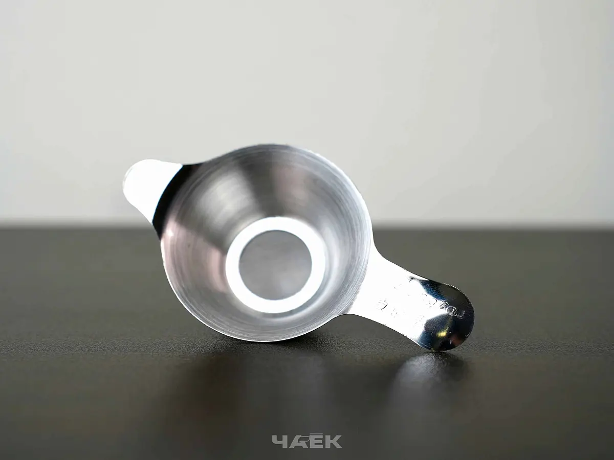 Сито для чая маленькое, железное