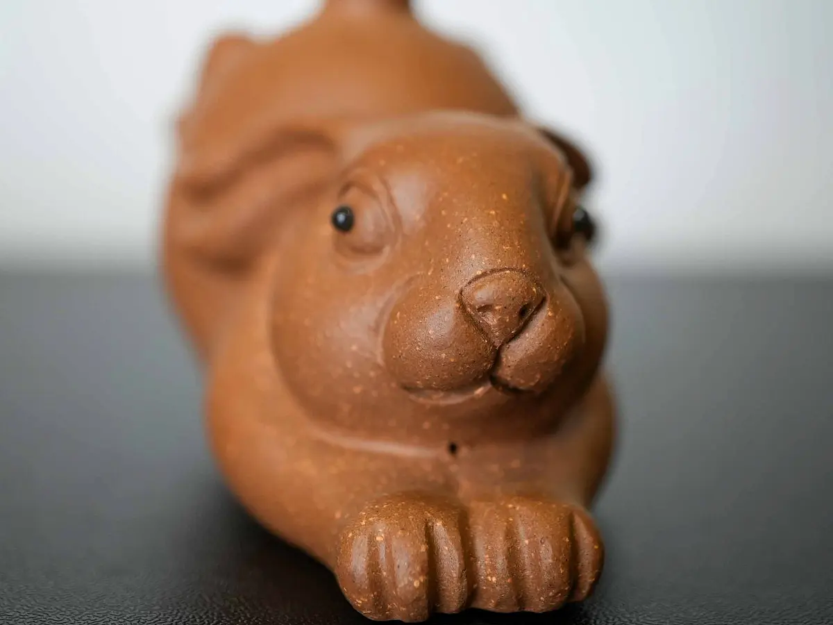 Чайная фигурка «Заяц» № 89, исинская глина