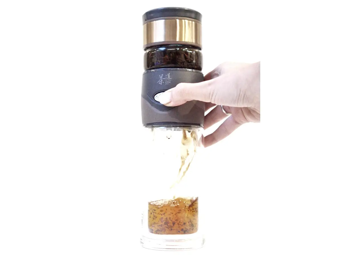 Колба-типот с кнопкой, 260 мл