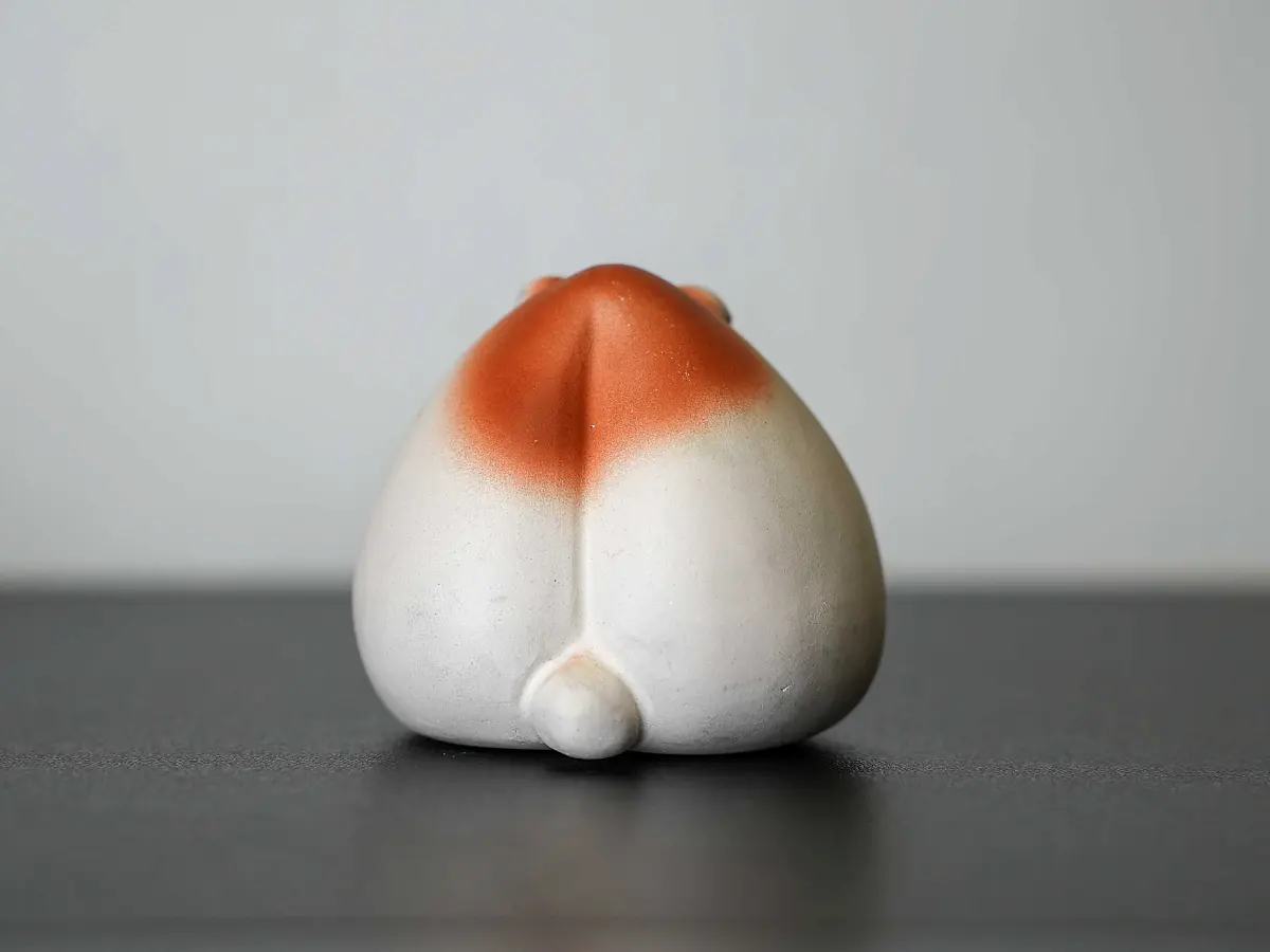 Чайная фигурка «Персиковый кролик» № 28, исинская глина