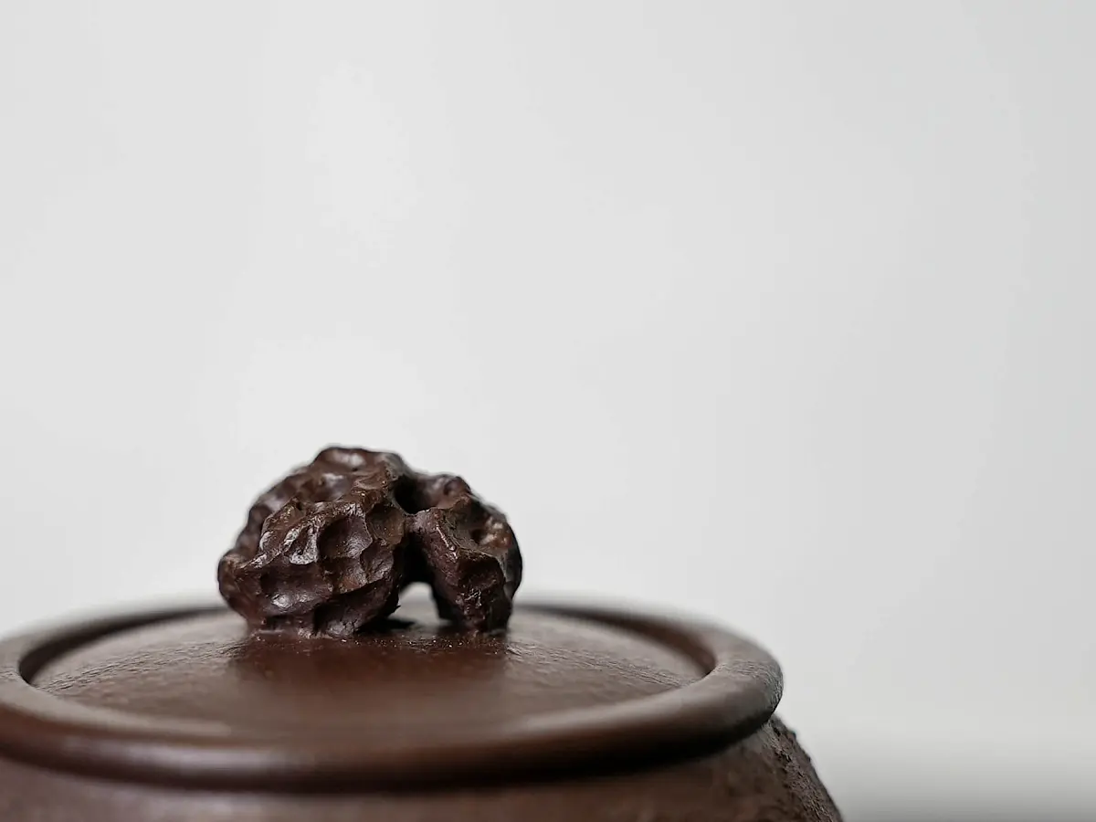 Исинский чайник с боковой ручкой, 100 мл, № 529