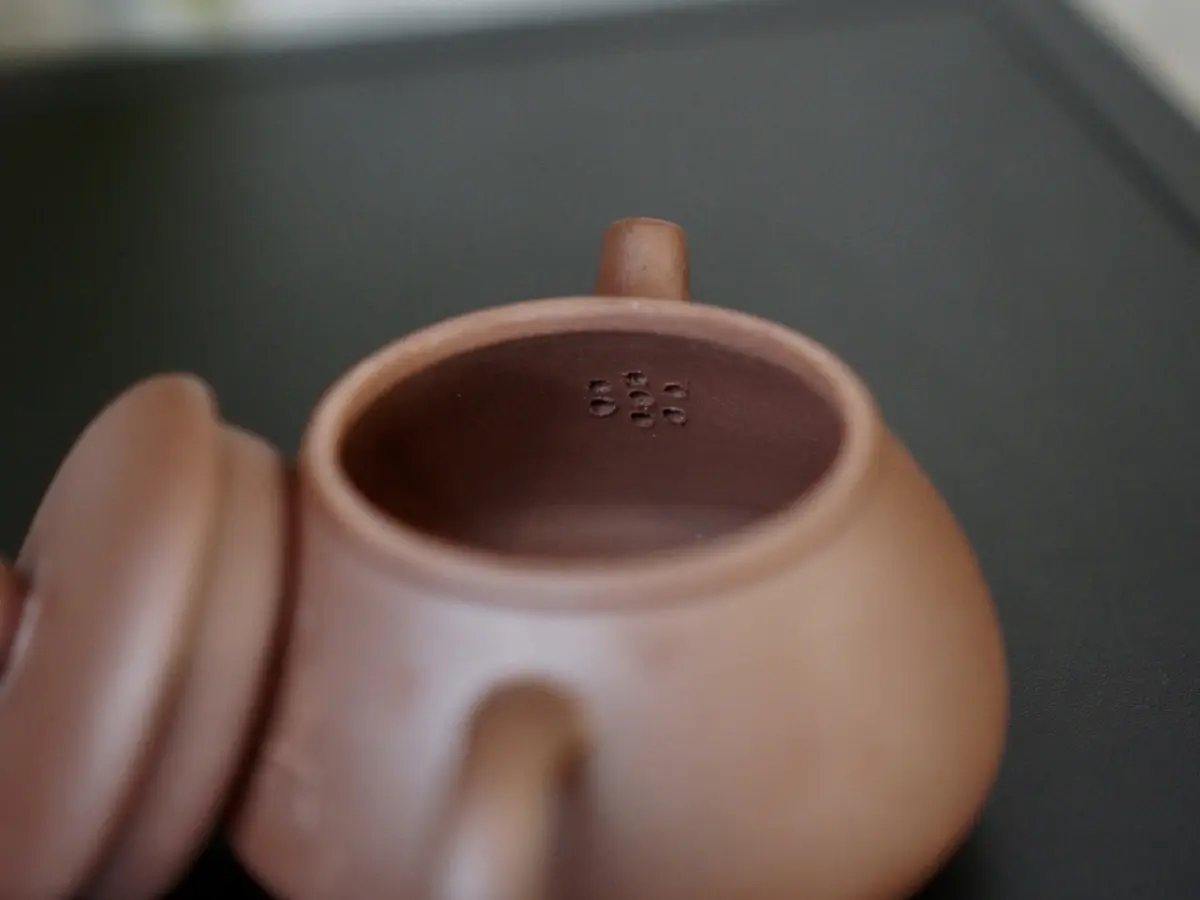 Исинский чайник, 203 мл, № 375