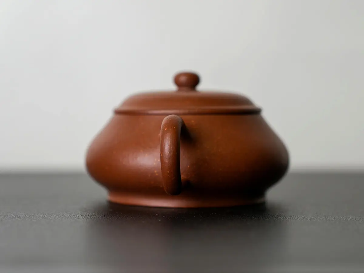 Исинский чайник, 94 мл, № 560