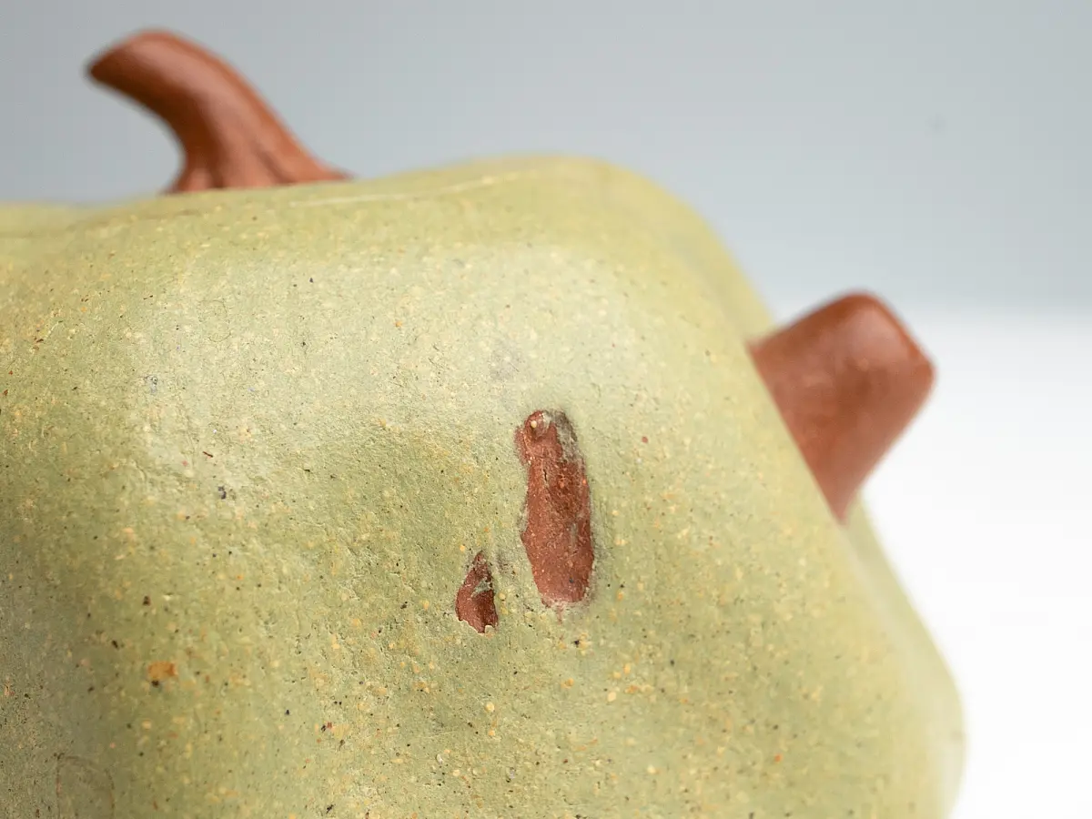 Исинский чайник, 100 мл, № 556