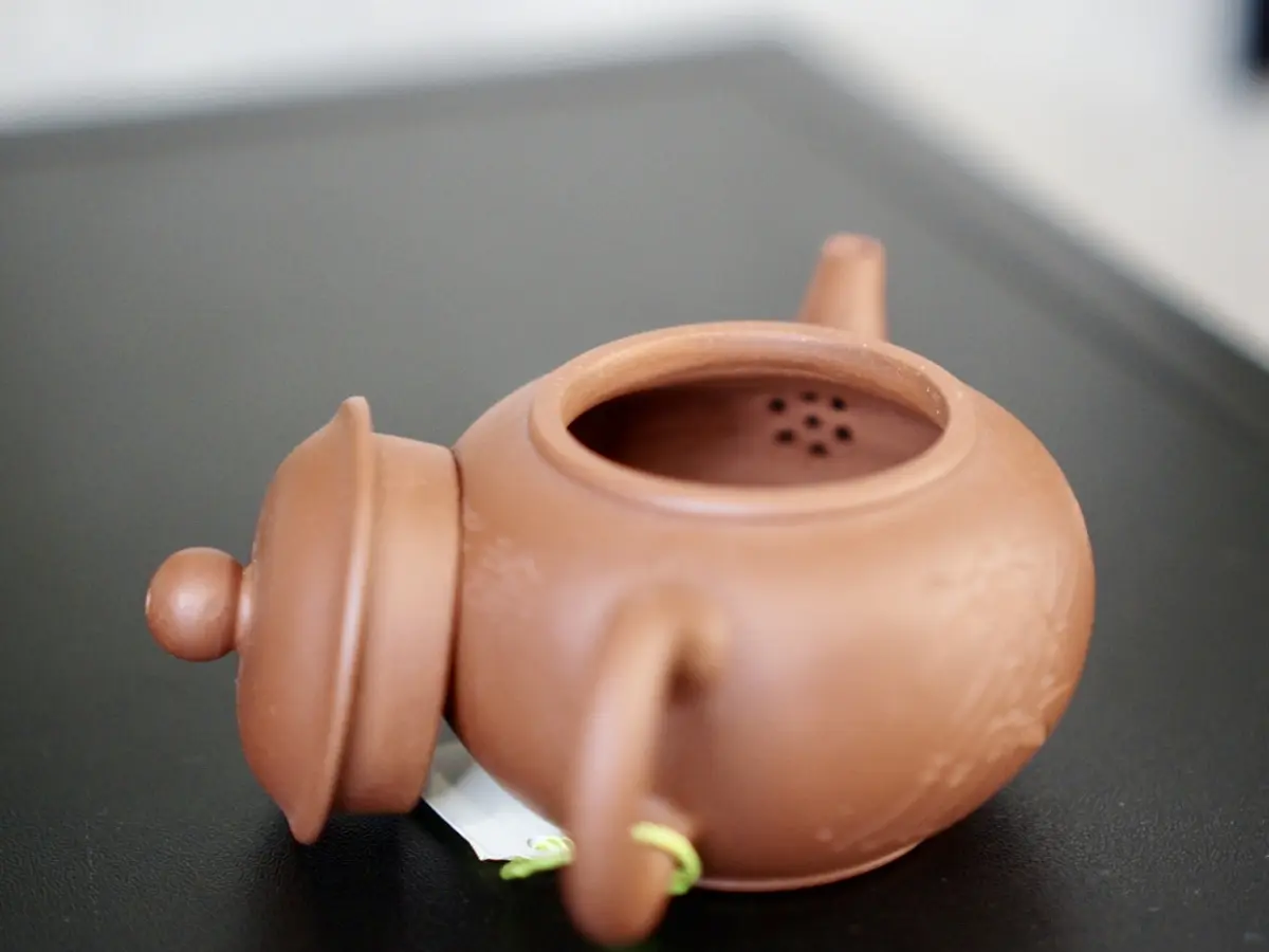 Исинский чайник, 105 мл, № 370