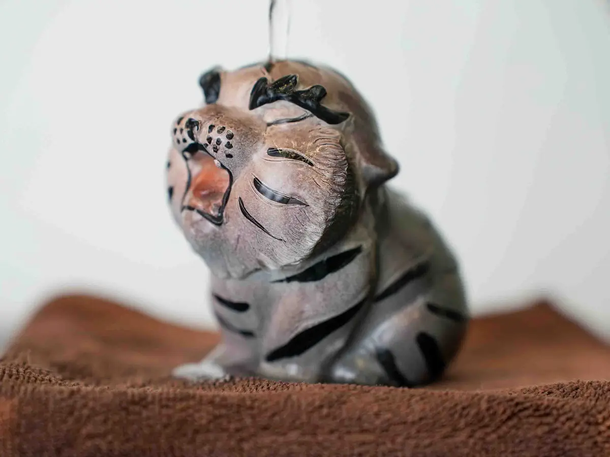 Чайная фигурка «Тигр» № 36, меняющая цвет