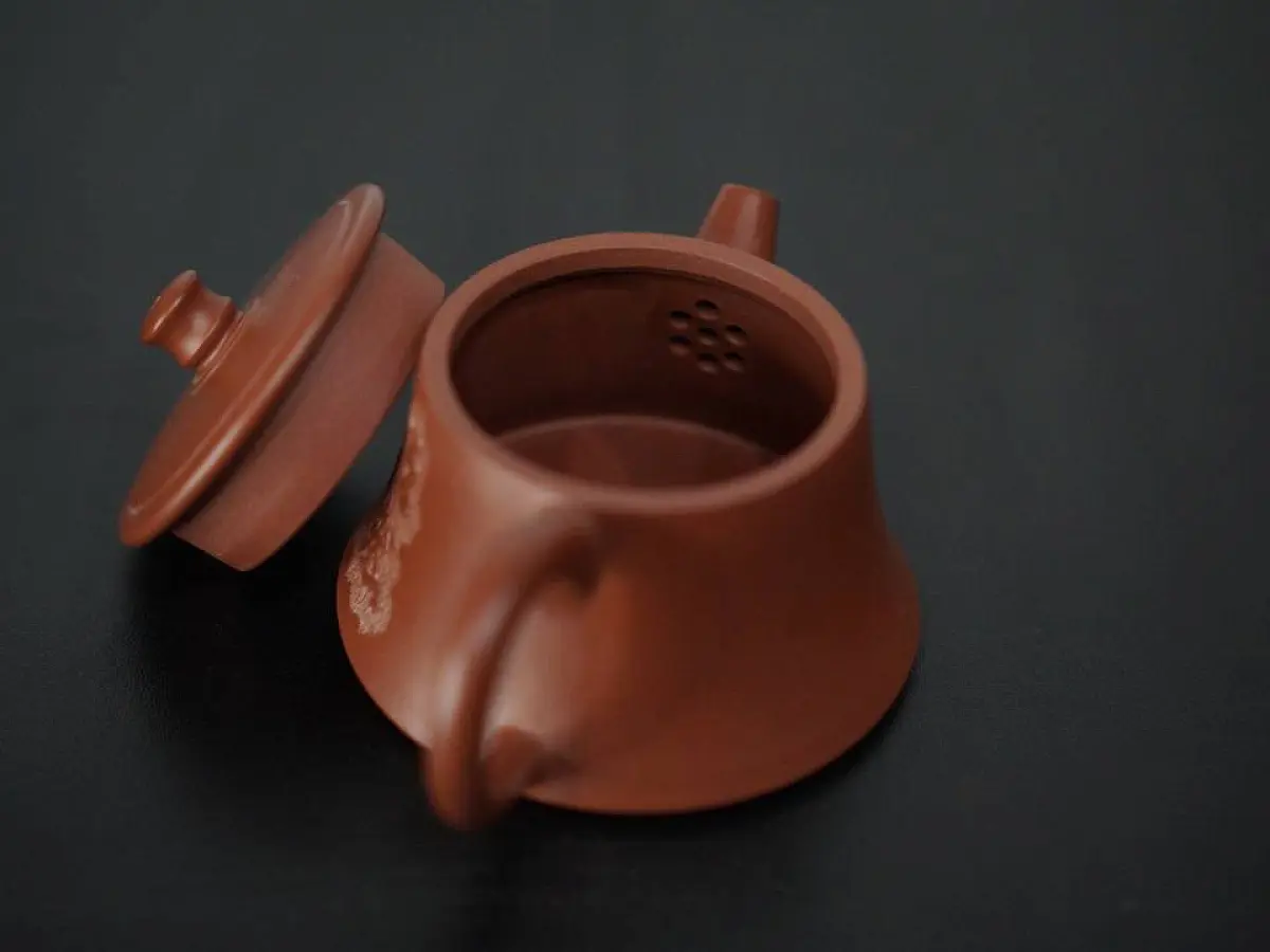 Исинский чайник, 90 мл, № 22