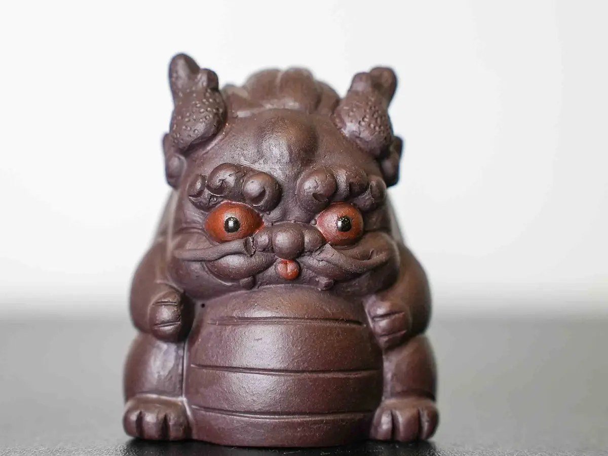 Чайная фигурка «Цилинь» № 44, исинская глина