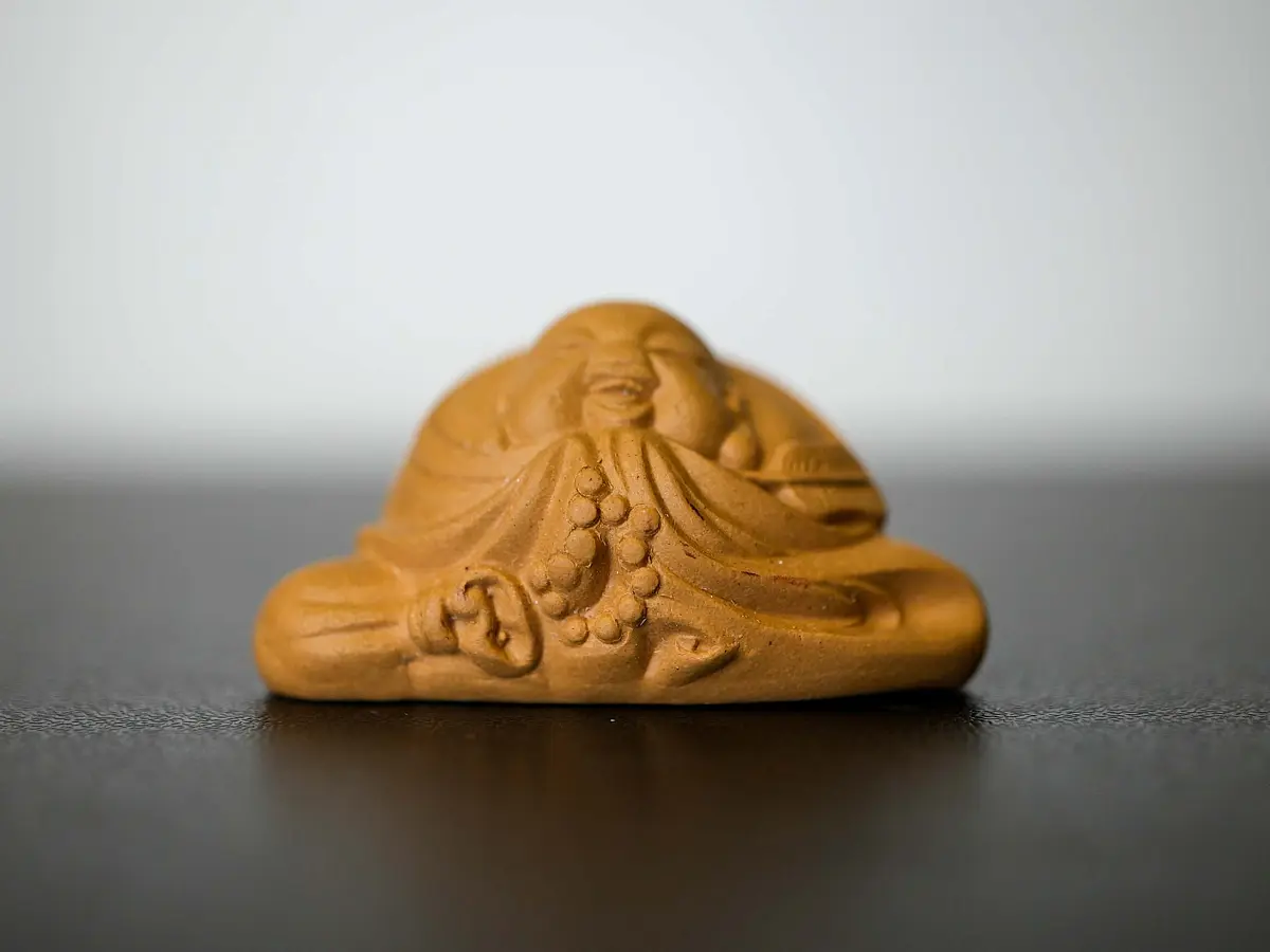 Чайная фигурка «Хотэй» № 74, исинская глина