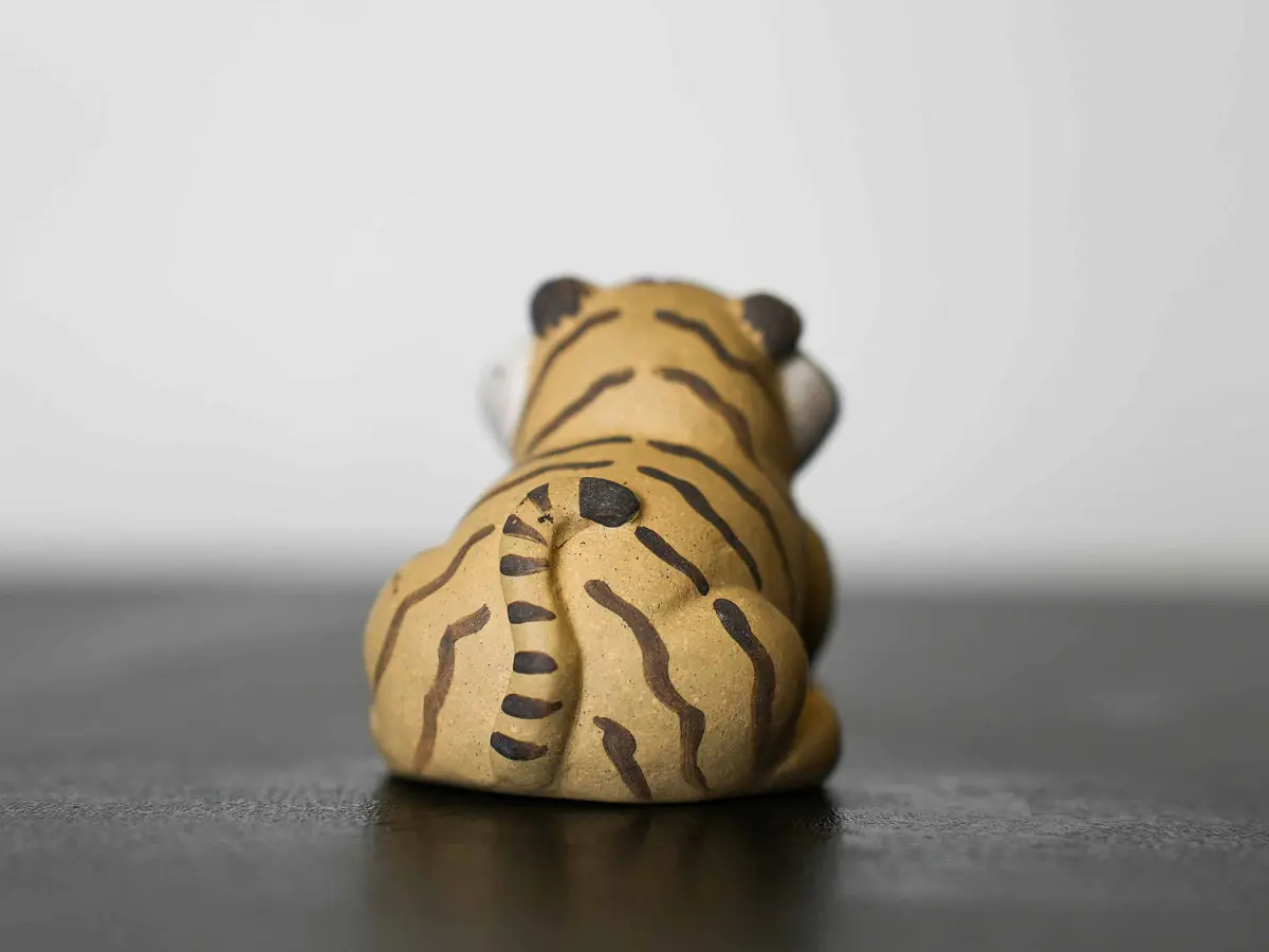 Чайная фигурка «Тигра» № 34, исинская глина