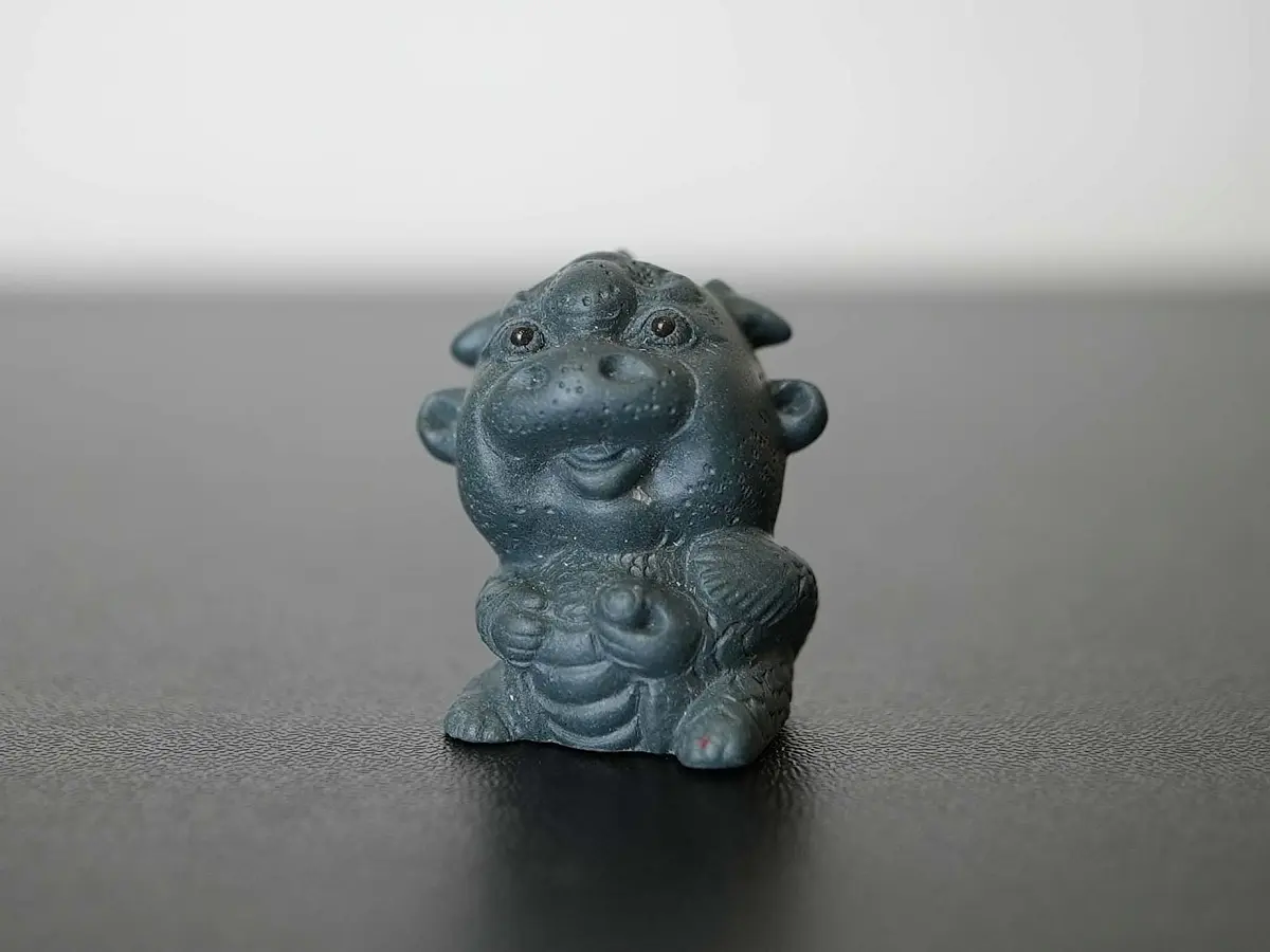 Чайная фигурка «Дракон» № 79, исинская глина