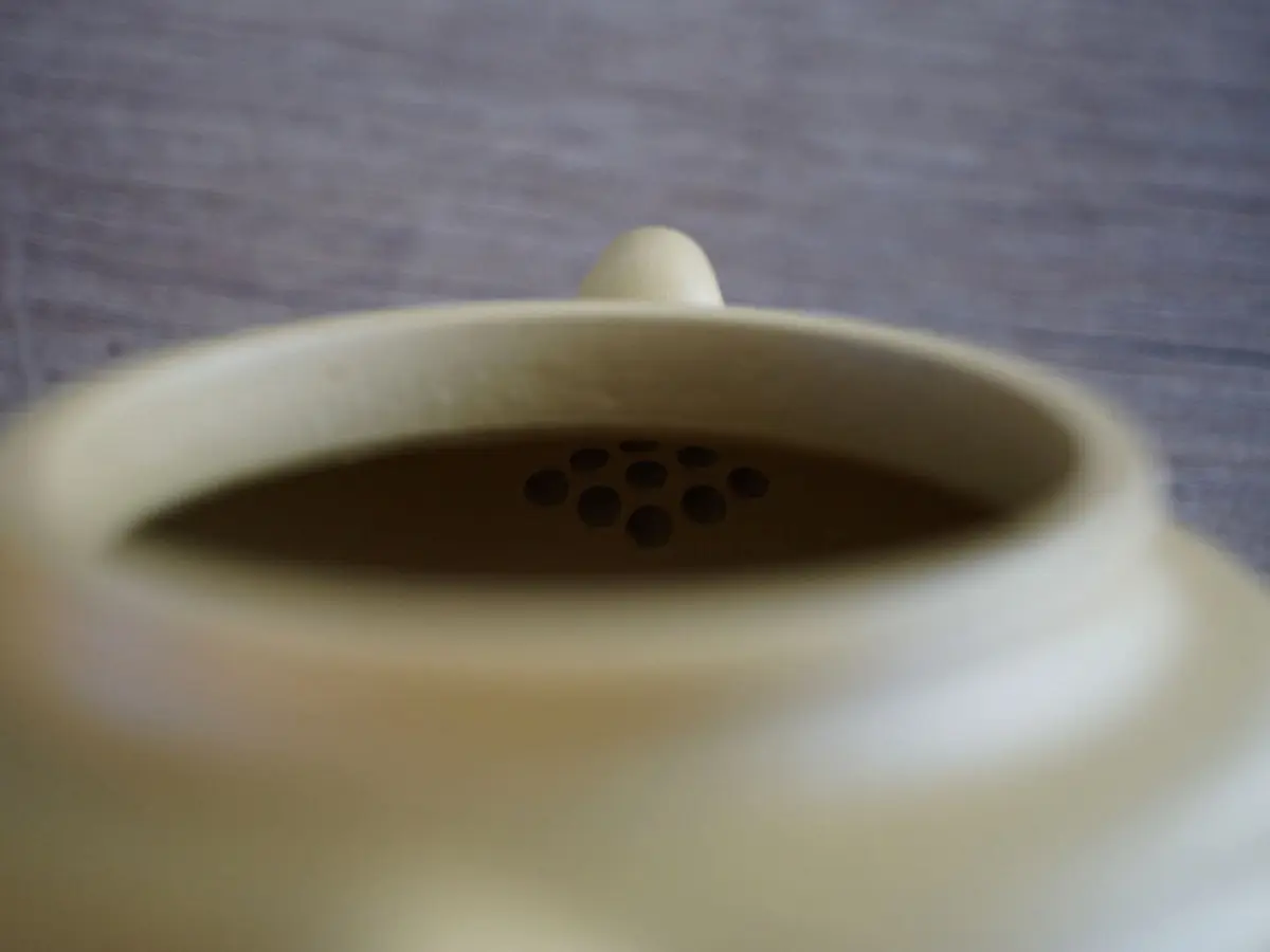 Исинский чайник, 102 мл, № 517