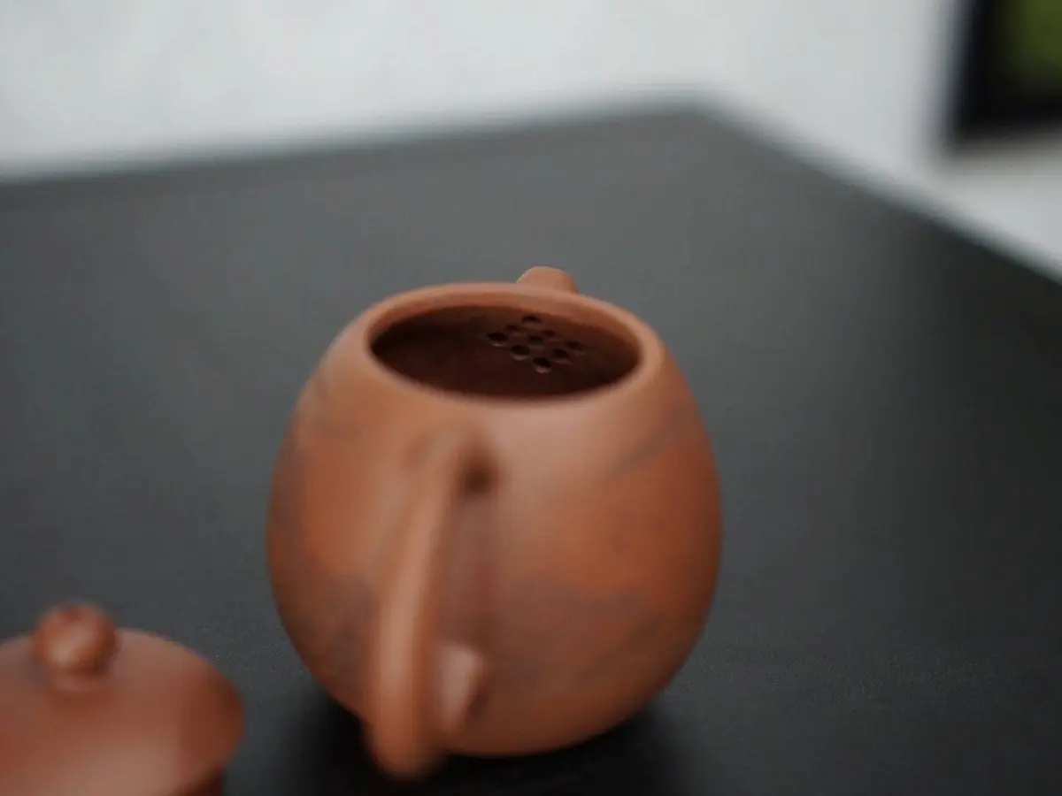 Исинский чайник, 80 мл, № 19