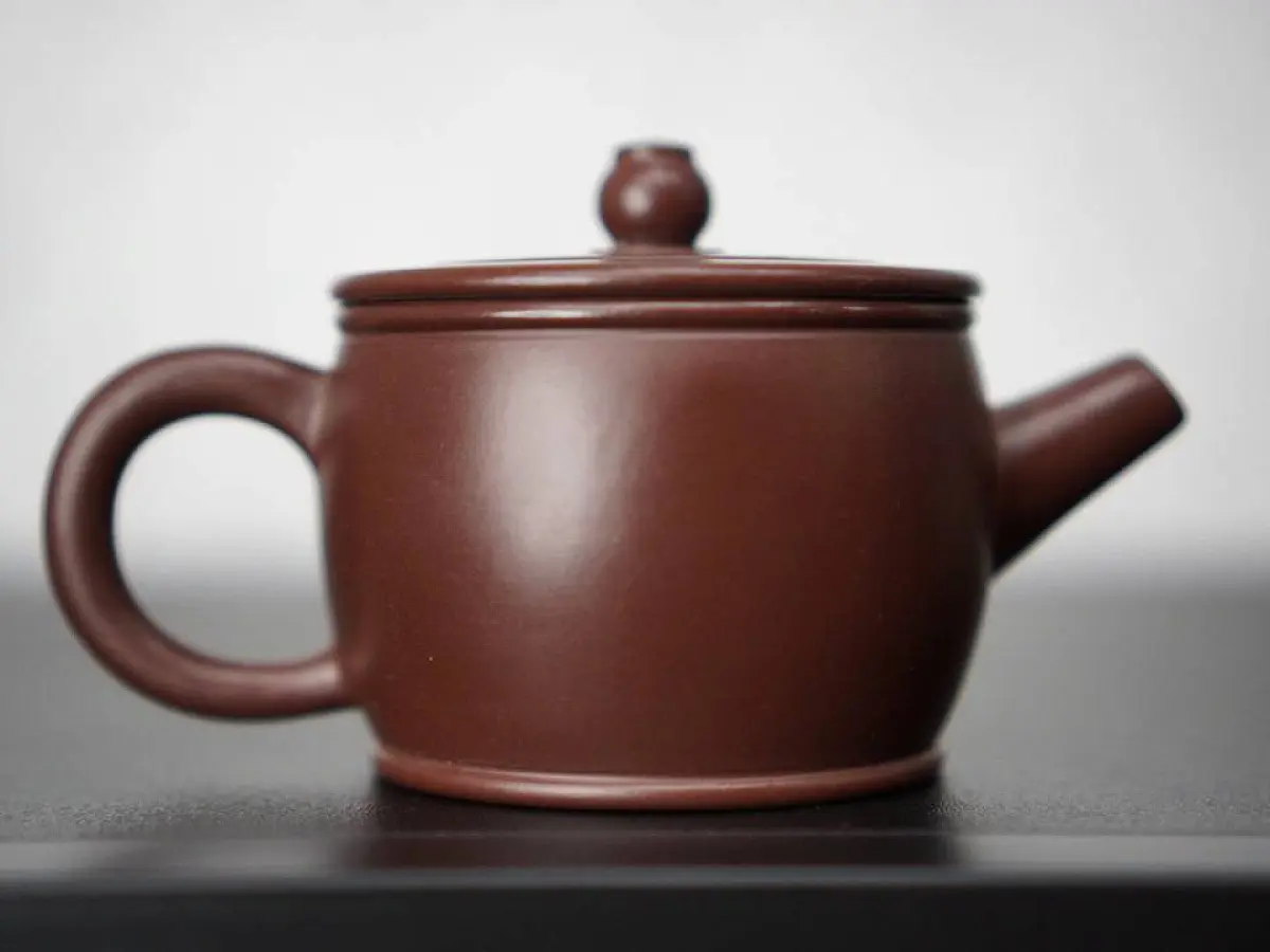 Исинский чайник, 140 мл, № 24