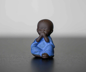 Чайная фигурка «Не говорю» № 103, исинская глина