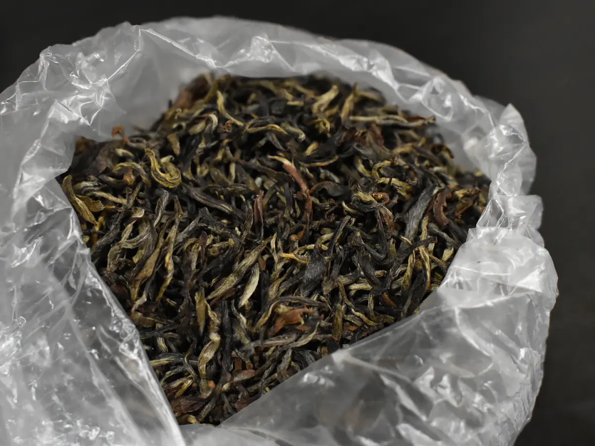 Тун Му Цзинь Цзюнь Мей, 10 грамм