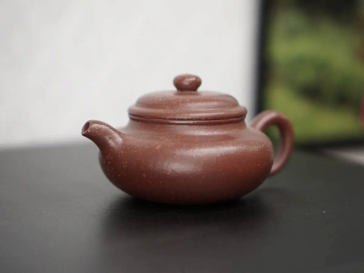 Исинский чайник, 160 мл, № 102