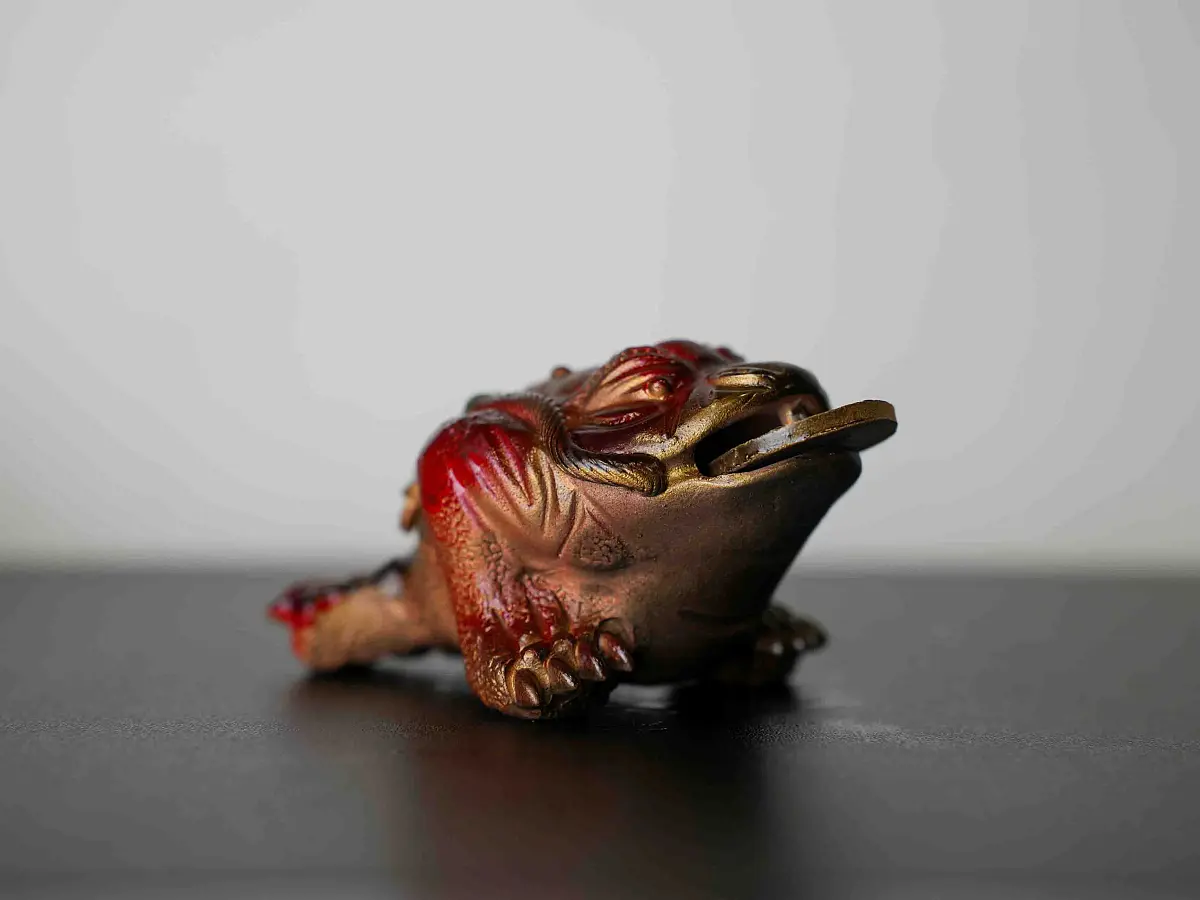 Чайная фигурка «Денежная жаба» № 61, исинская глина