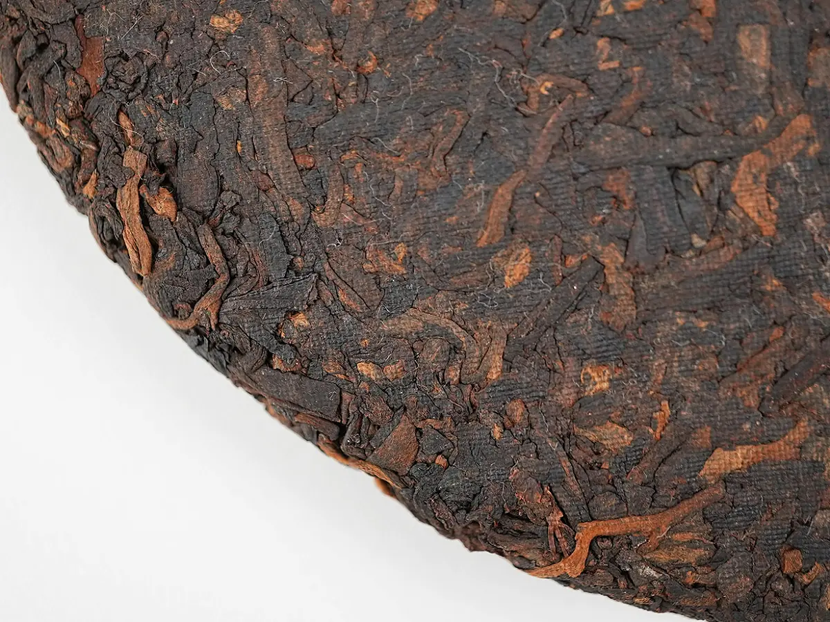 Шу пуэр «Аромат предгорья», 357 грамм